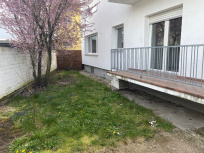 Balkon mit Gartenzugang