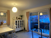 Esszimmer mit Balkon